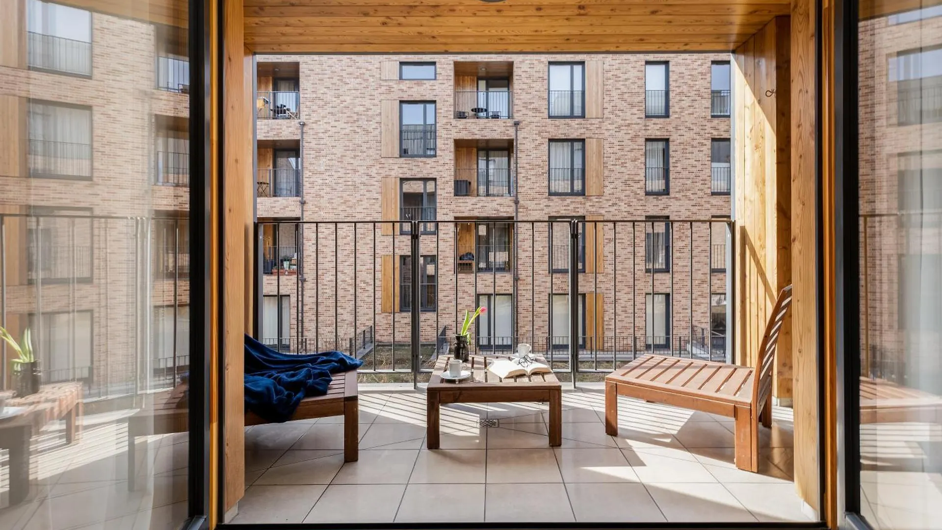 Browar Lubicz Apartment | Balcony | Elevator | Free Garage Cracovia