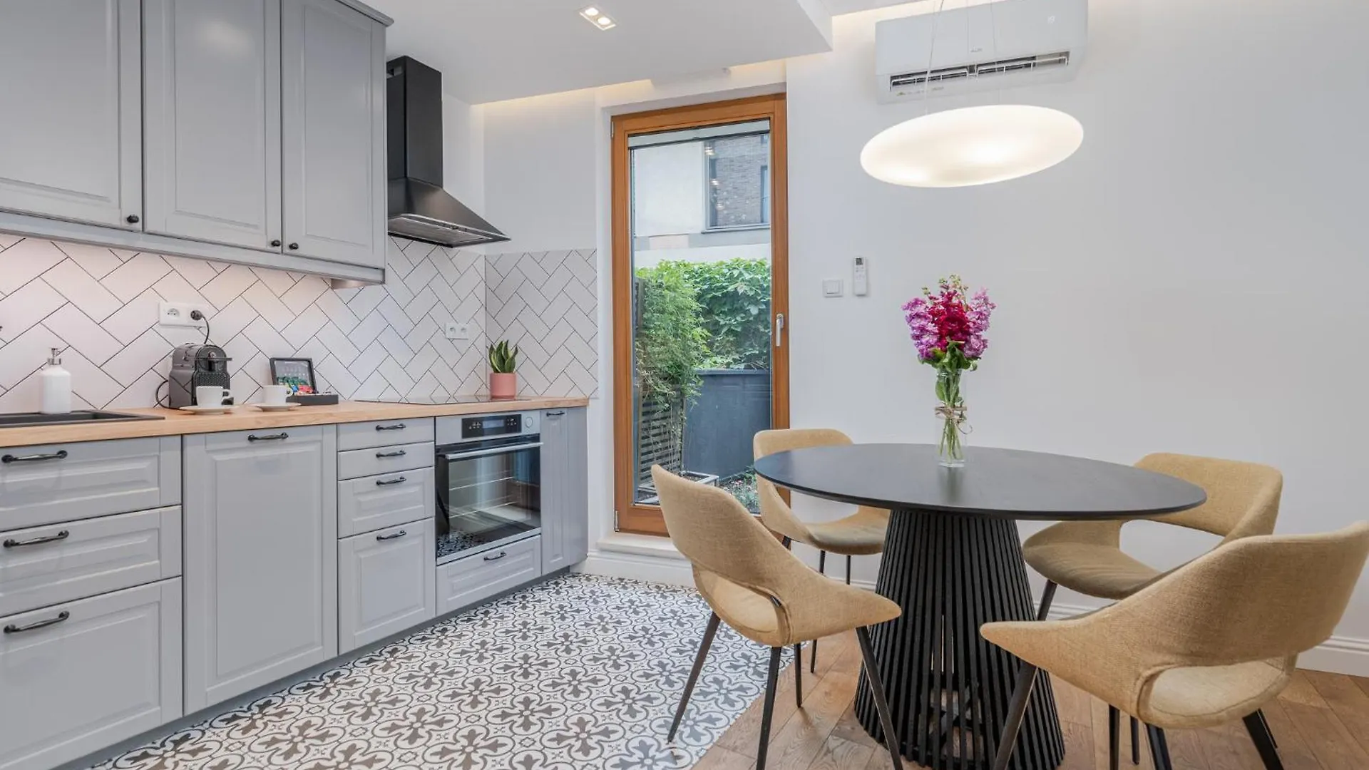 Browar Lubicz Apartment | Balcony | Elevator | Free Garage Cracovia 0*,