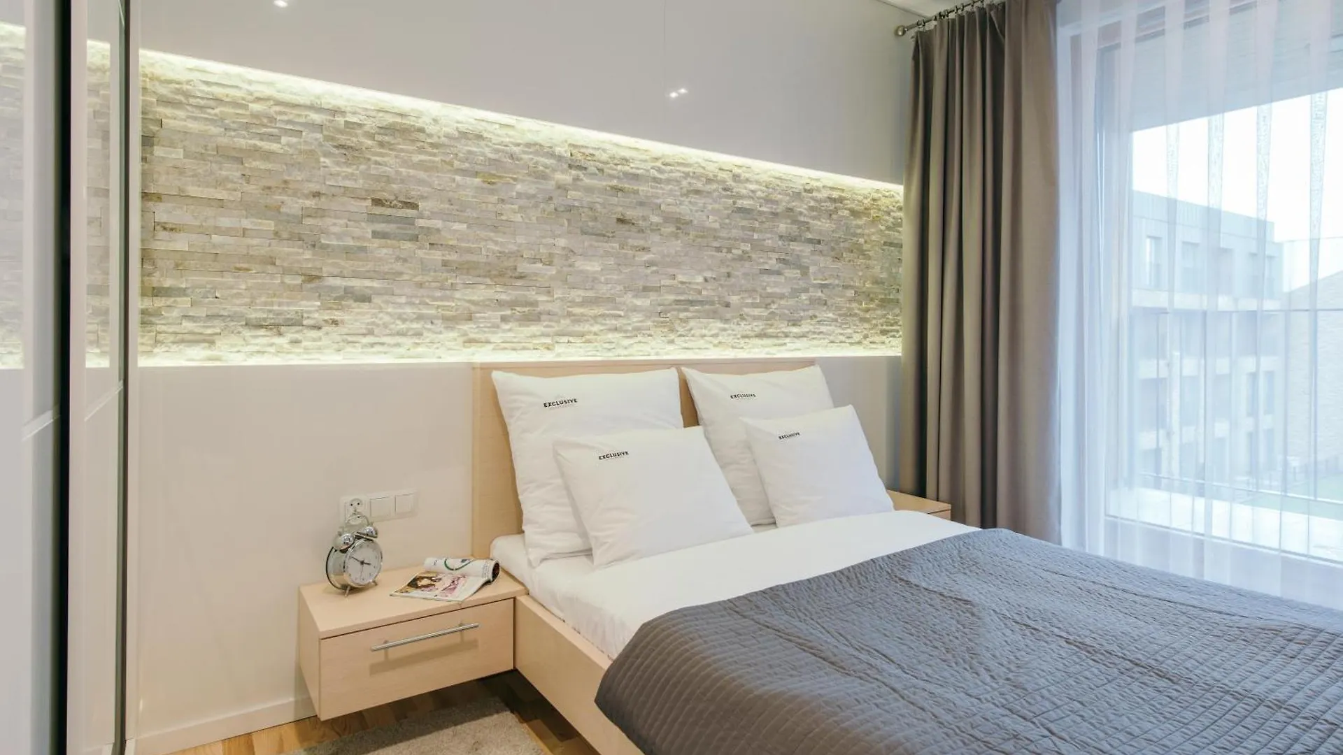 Browar Lubicz Apartment | Balcony | Elevator | Free Garage Cracovia