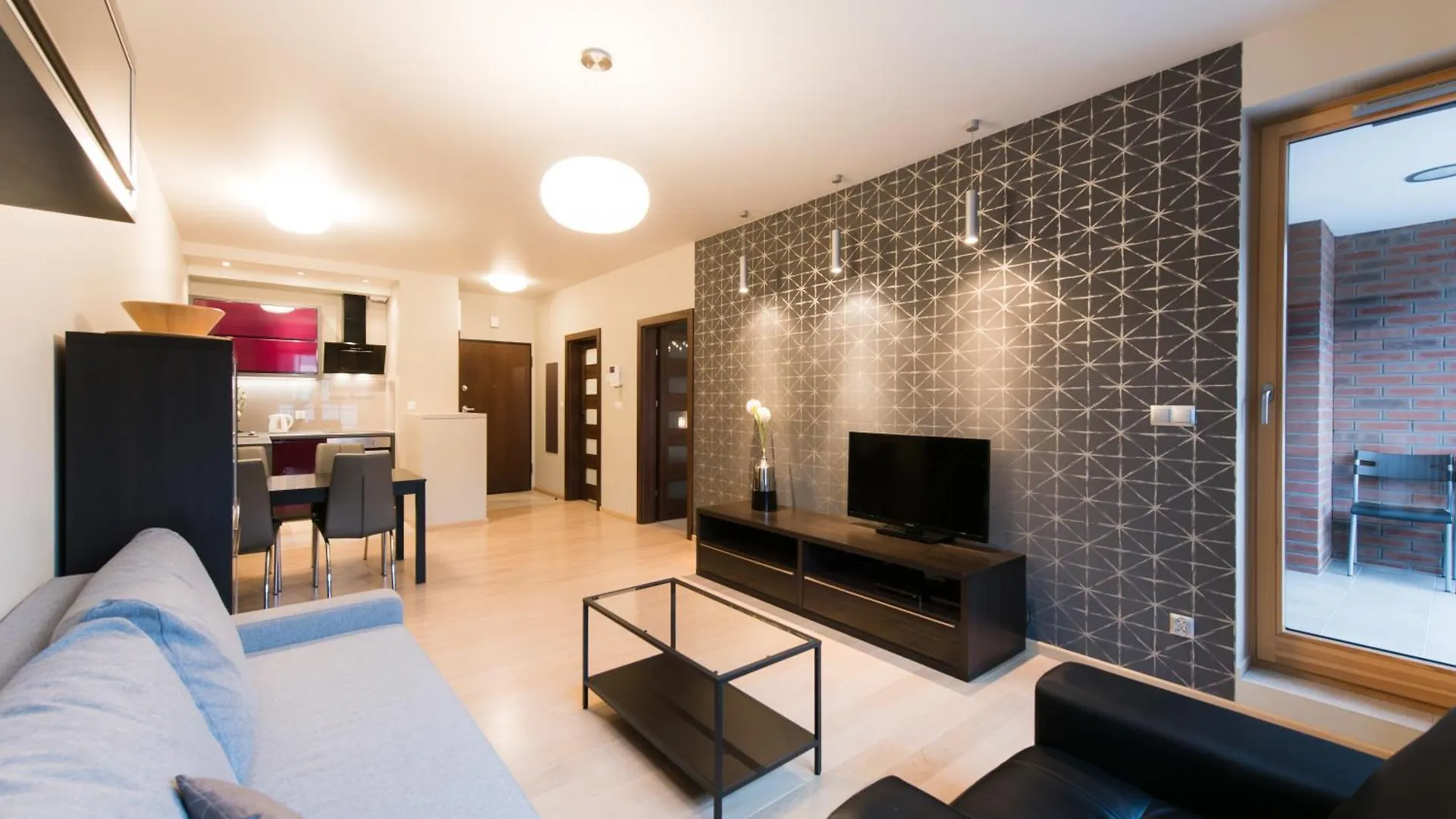 Browar Lubicz Apartment | Balcony | Elevator | Free Garage Cracovia