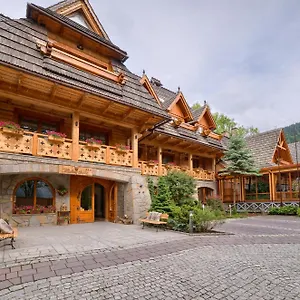 https://nosalowy-dwor.zakopanehotels.org