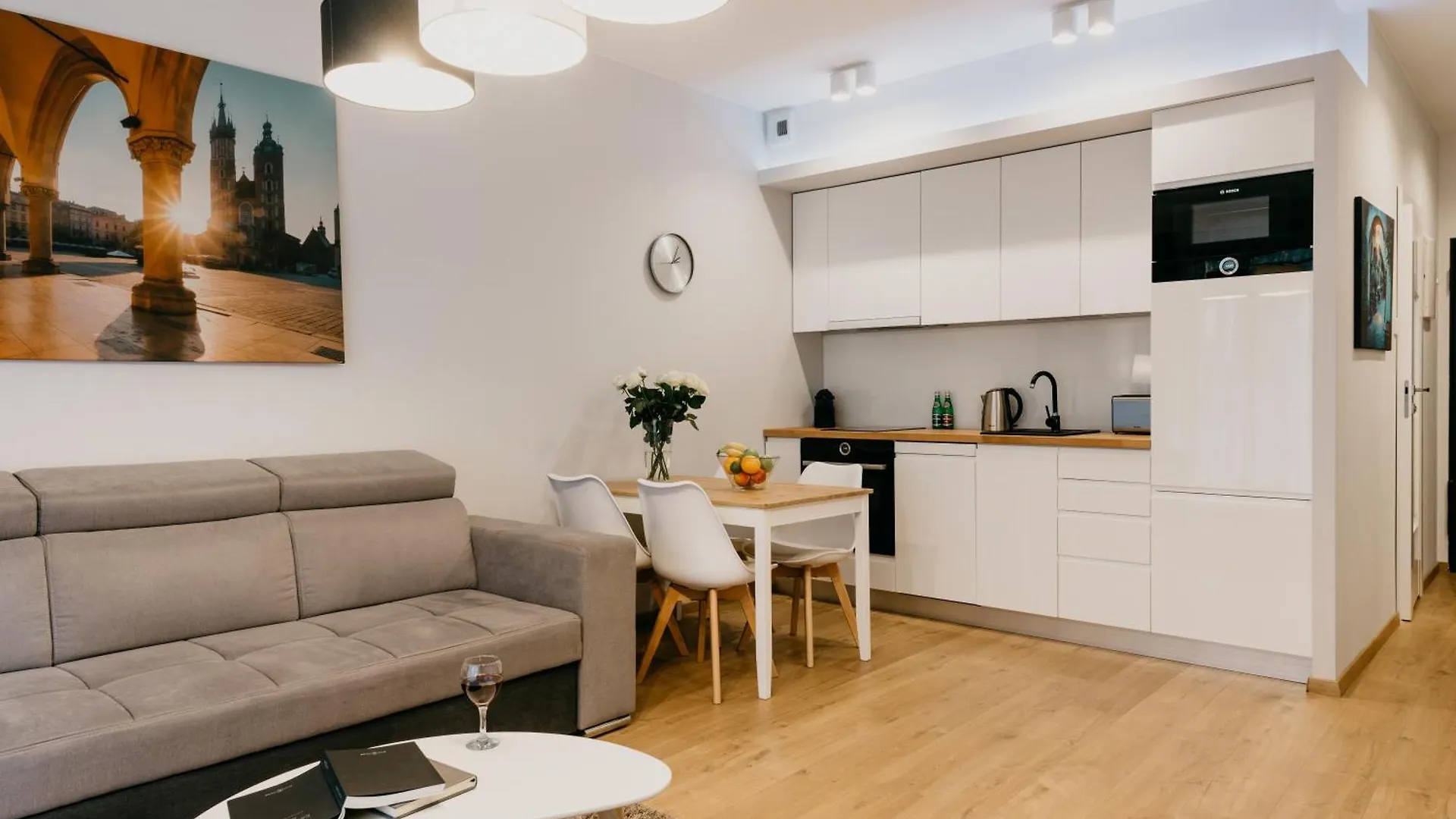 Browar Lubicz Apartment | Balcony | Elevator | Free Garage Krakkó