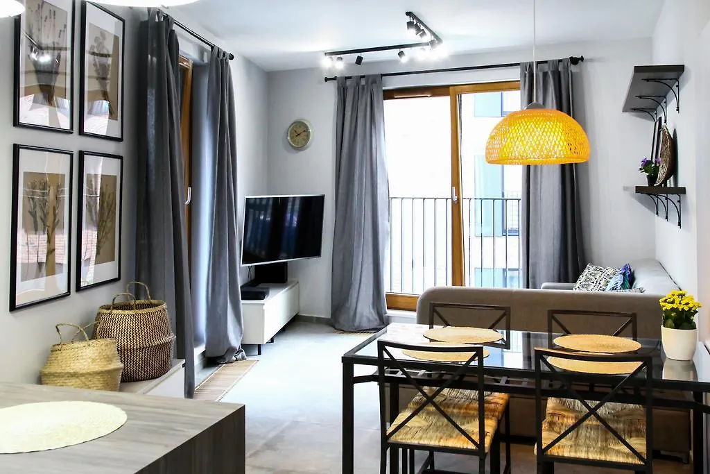 Browar Lubicz Apartment | Balcony | Elevator | Free Garage Krakkó